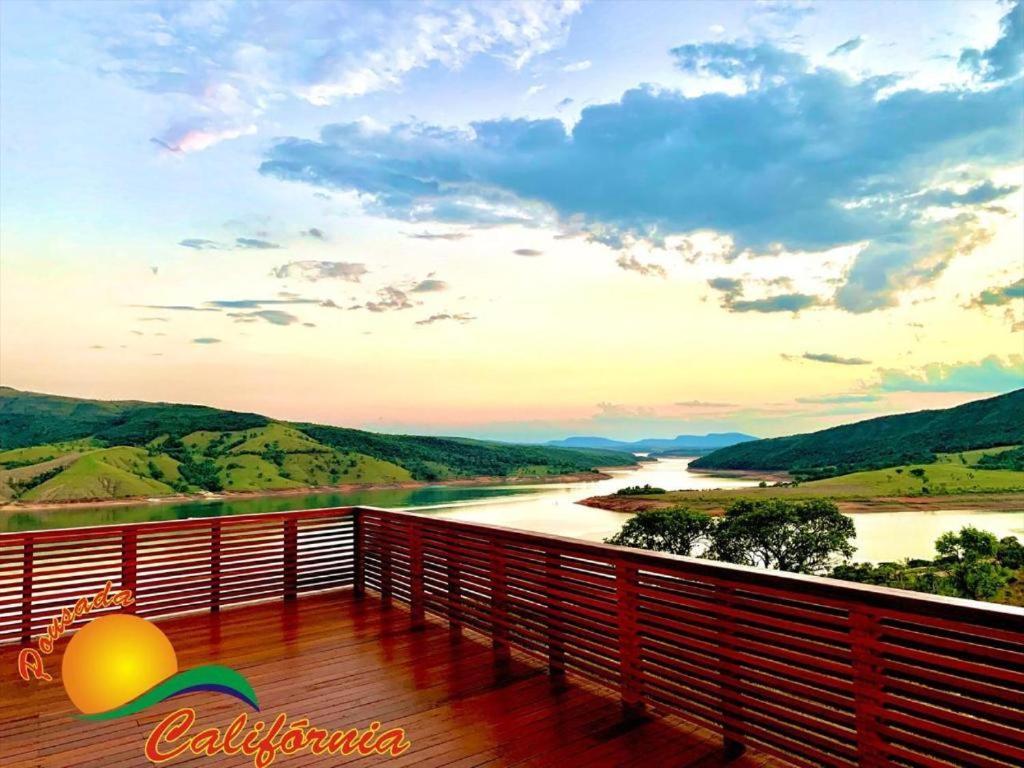 Pousada California Hotel กาปีตอลิโอ ภายนอก รูปภาพ