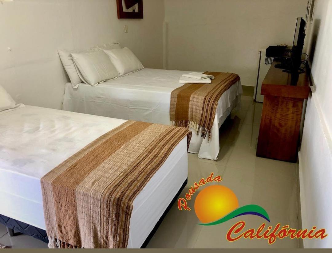 Pousada California Hotel กาปีตอลิโอ ภายนอก รูปภาพ