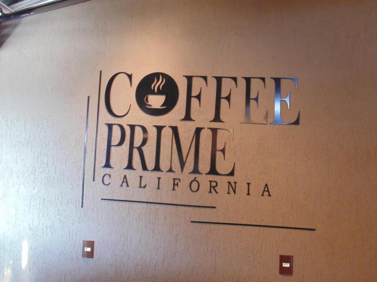 Pousada California Hotel กาปีตอลิโอ ภายนอก รูปภาพ